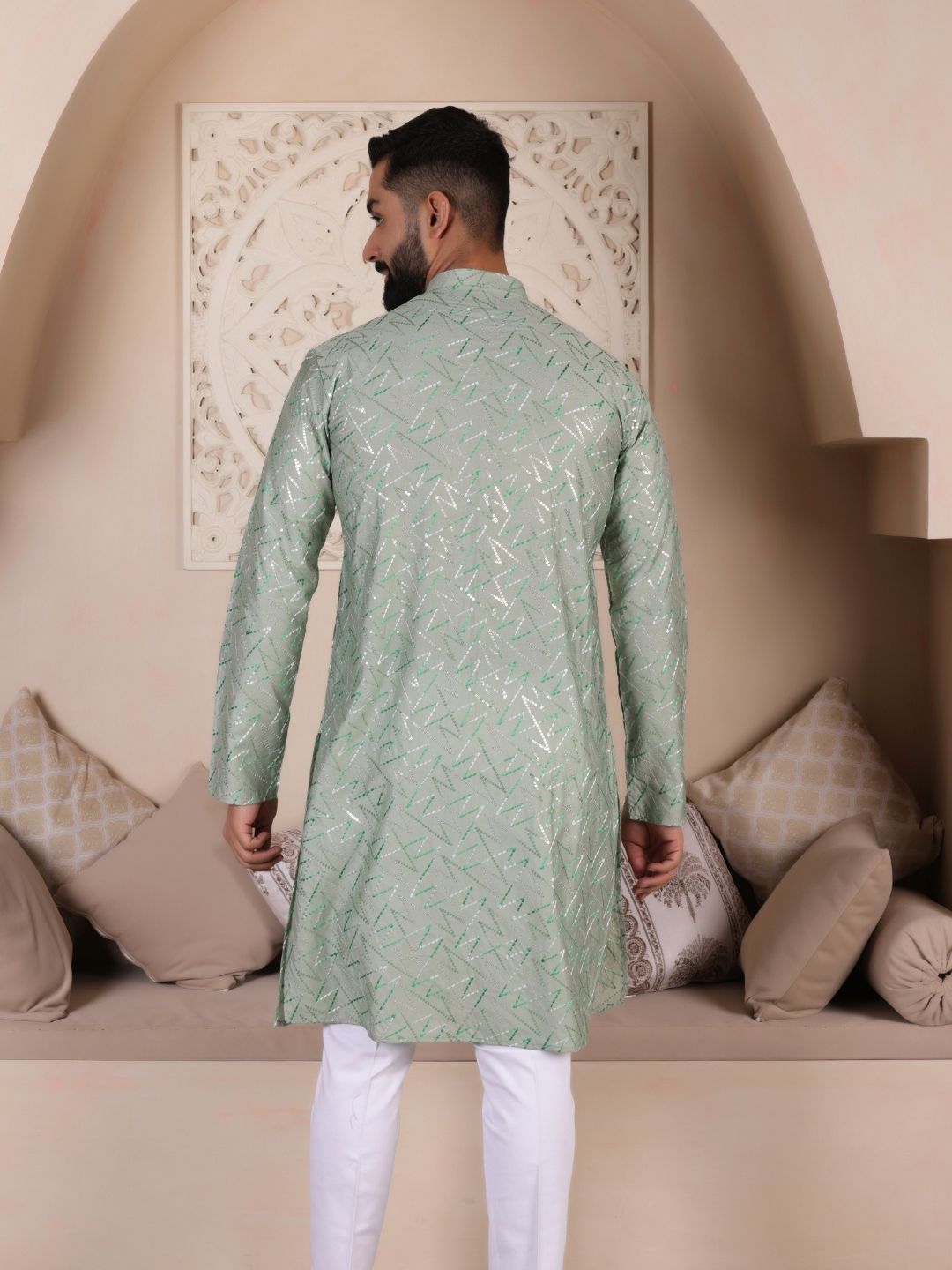 Men Ethnic Motifs Printed Flared Sleeves Thread Work Handloom Kurta