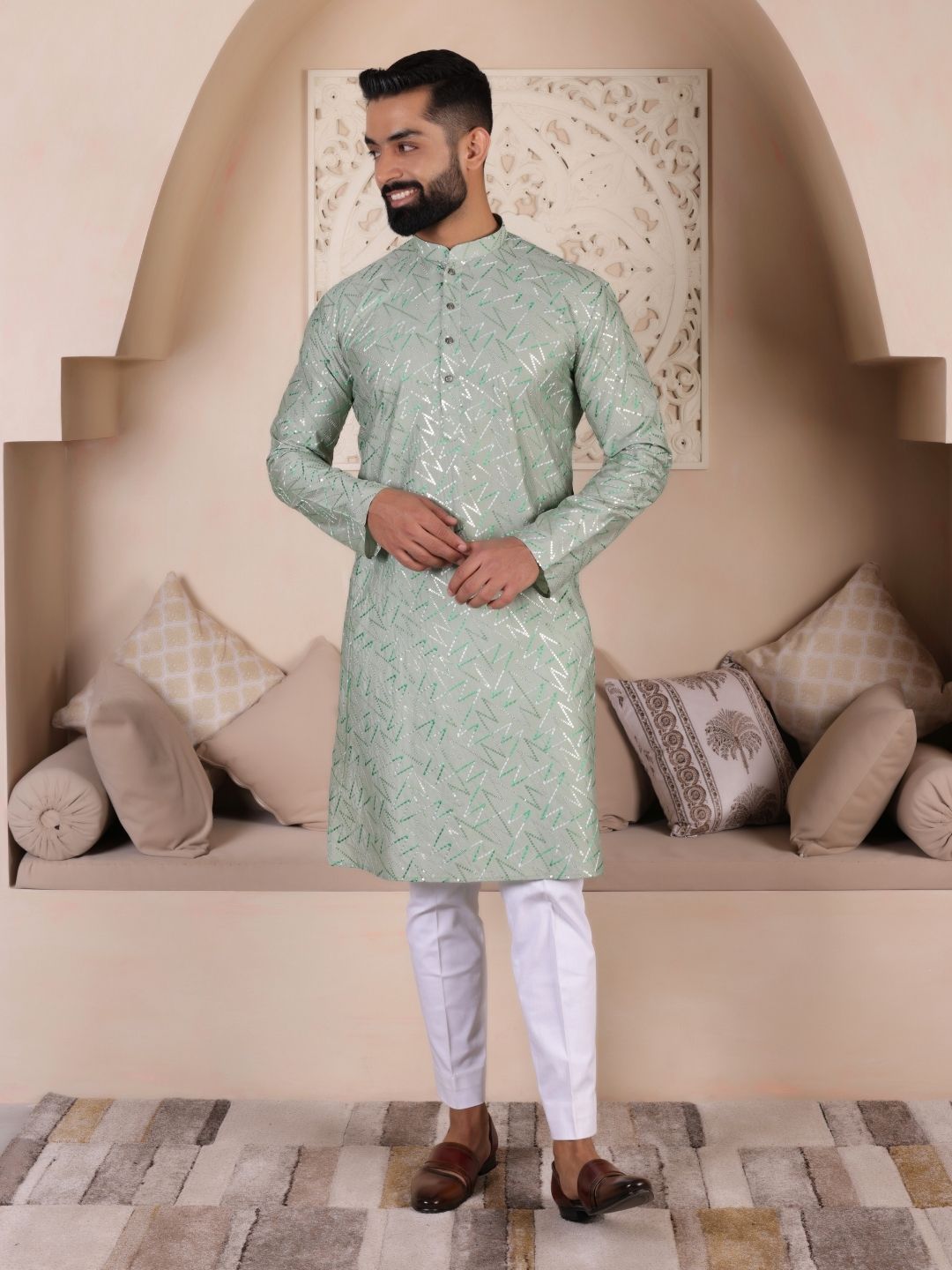 Men Ethnic Motifs Printed Flared Sleeves Thread Work Handloom Kurta