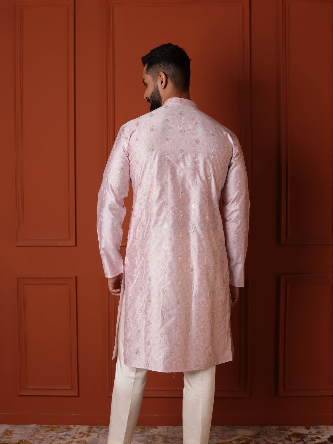 Men Checked Flared Sleeves Thread Work Handloom Kurta