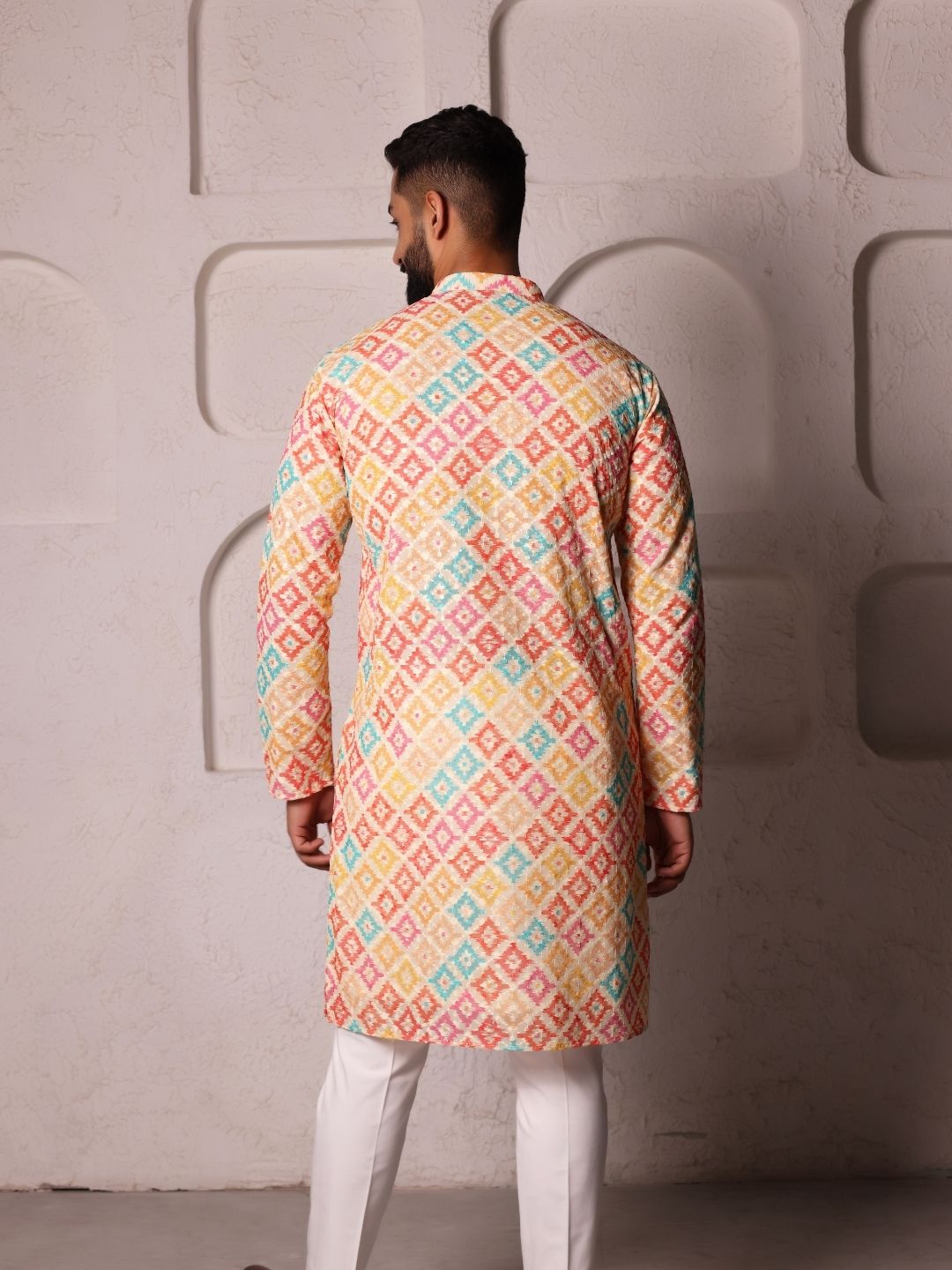 Men Geometric Chikenkari Work Handloom Kurta