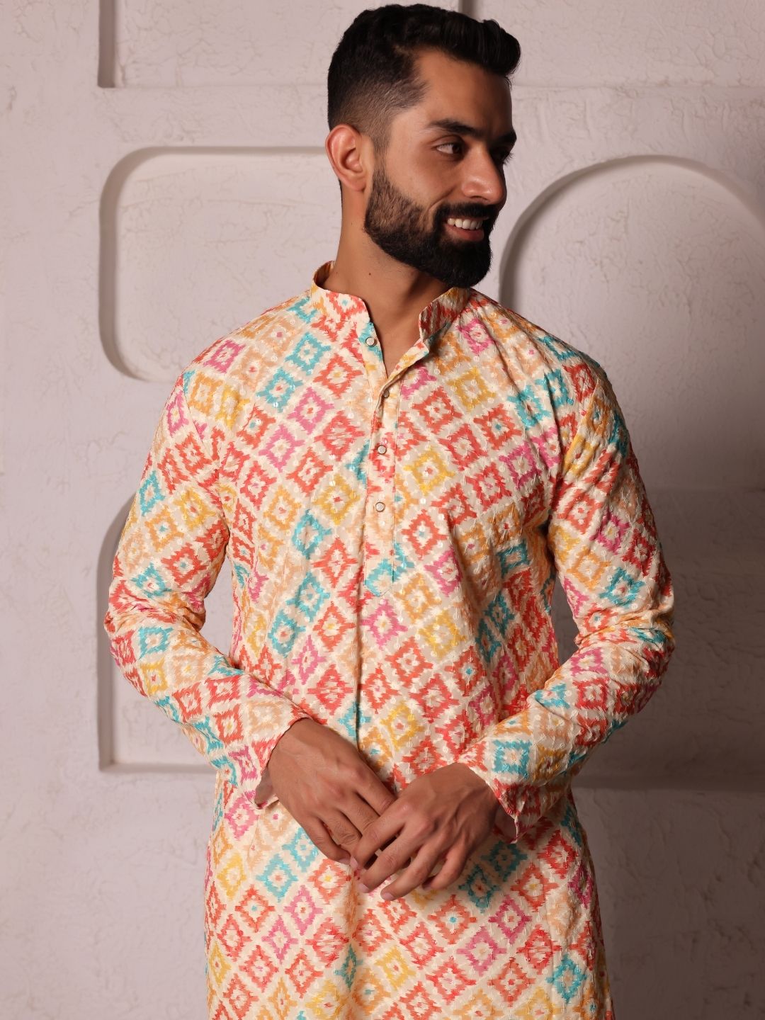 Men Geometric Chikenkari Work Handloom Kurta