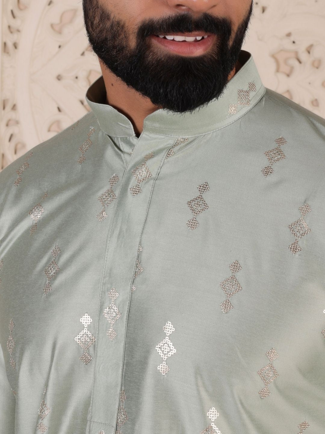 Woven Design Mandarin Collar Cotton Silk Kurta