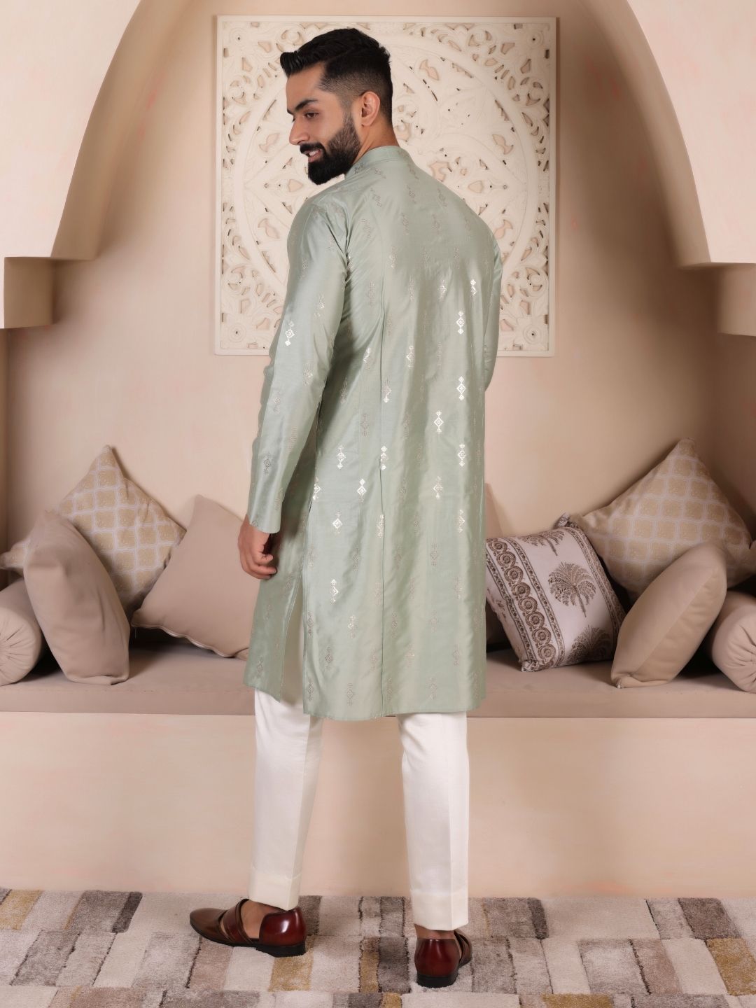 Woven Design Mandarin Collar Cotton Silk Kurta