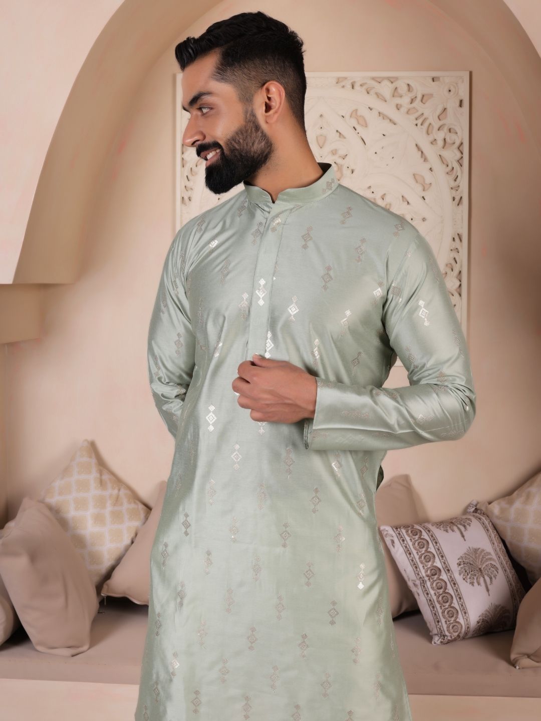 Woven Design Mandarin Collar Cotton Silk Kurta