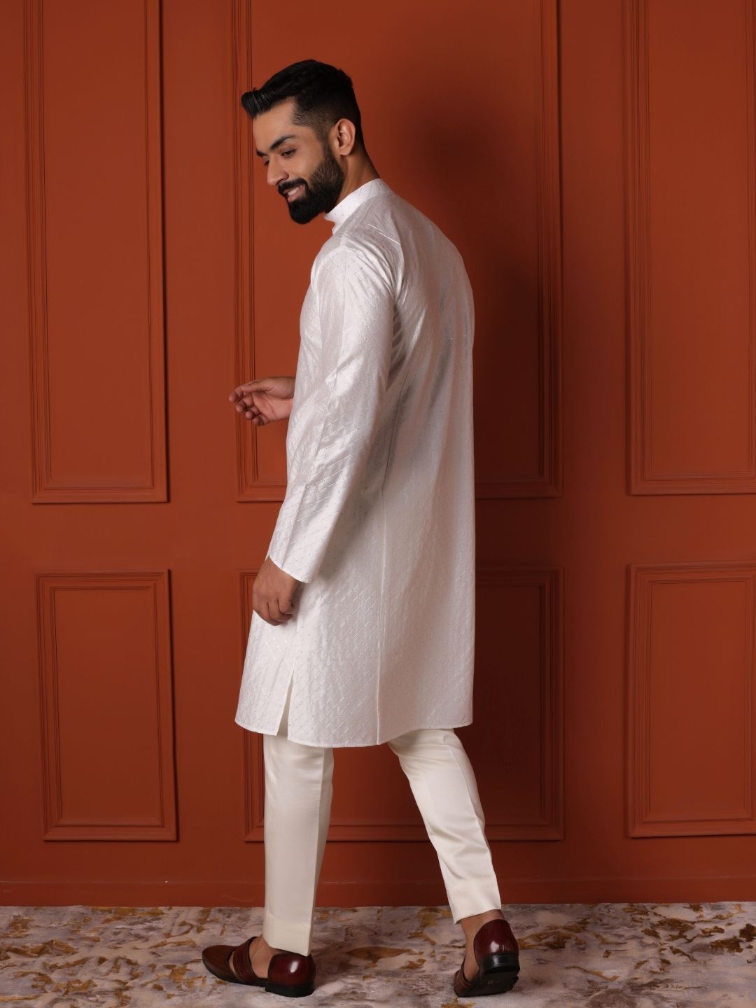 Geometric Embroidered Sequinned White Romance Mandarin Collar Straight Kurta