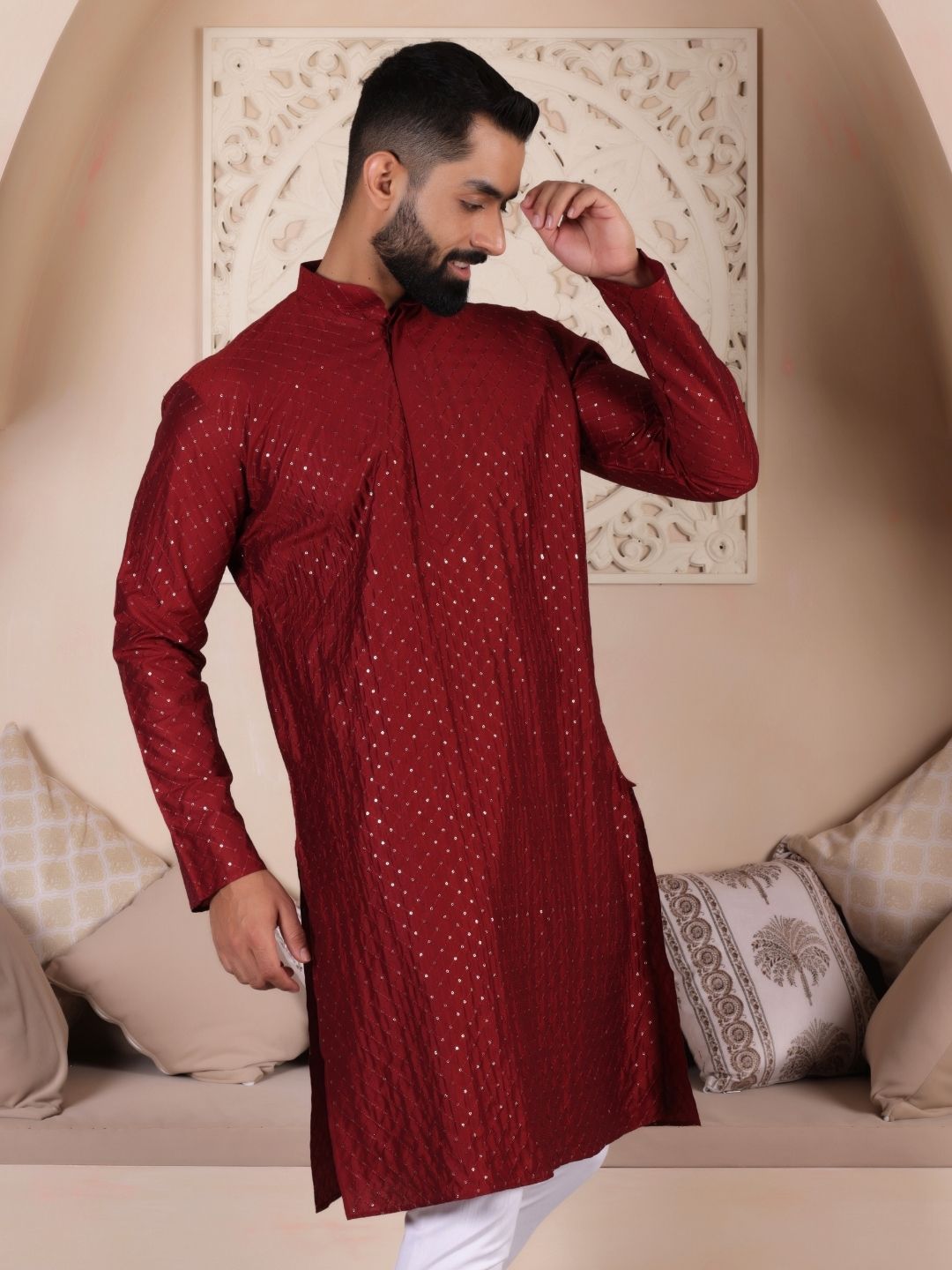 Geometric Embroidered Sequinned Straight Kurta