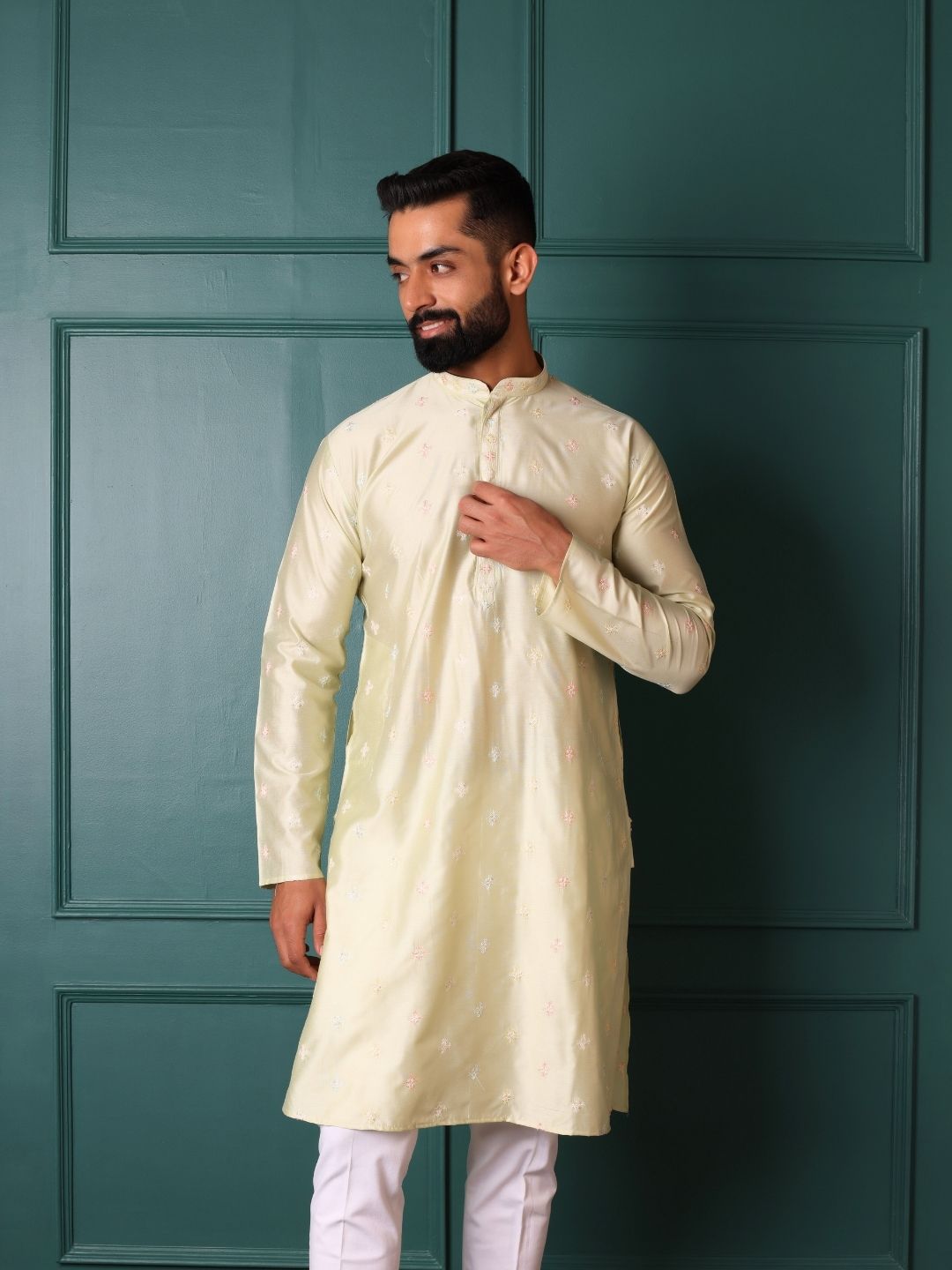 Men Embroided  Thread Work Handloom Kurta For Men