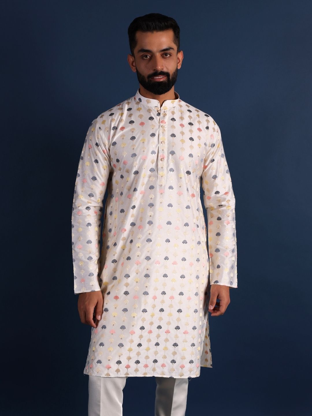 Men Quirky Thread Work Handloom Pathani Kurta