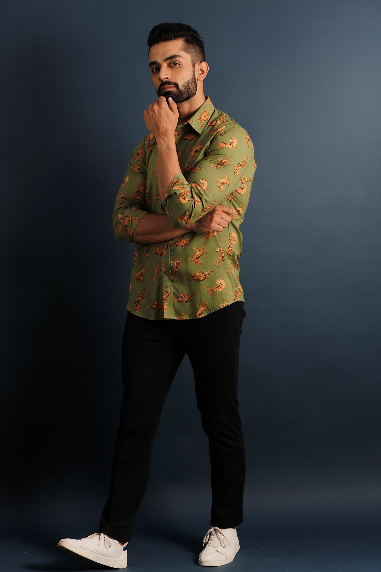 Printed Slim Fit Green Shirt