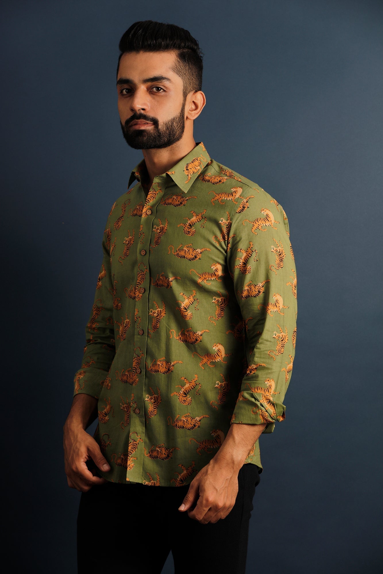 Printed Slim Fit Green Shirt