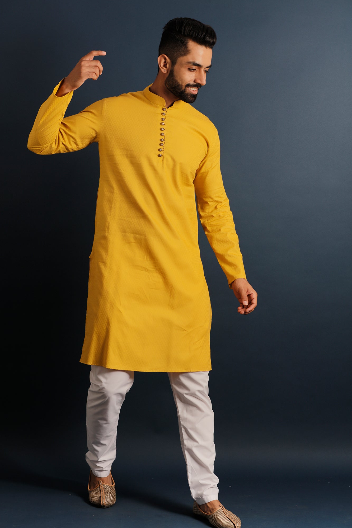 Woven Design Mandarin Collar Straight Kurta