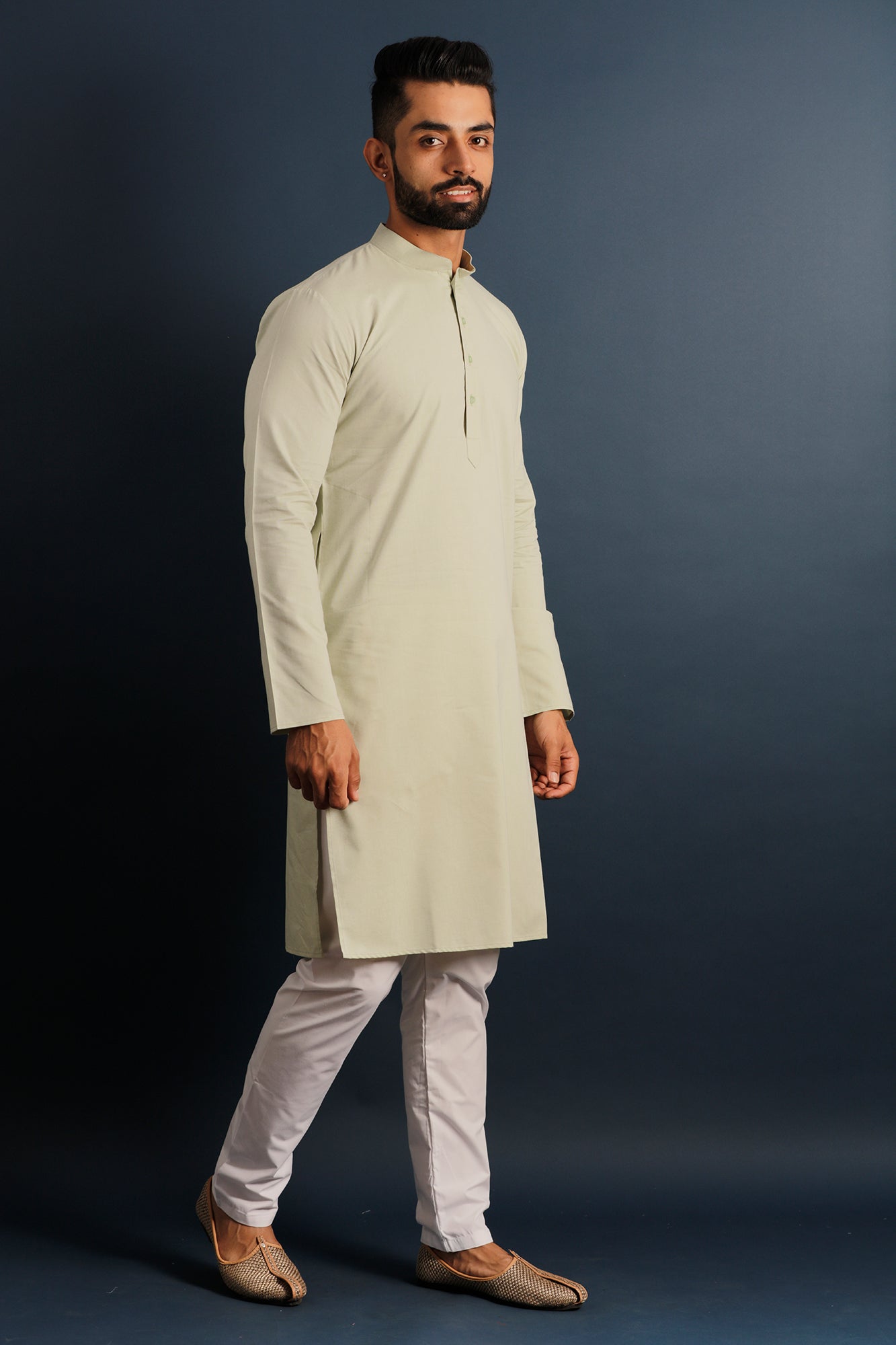 Men Thread Work Kurta