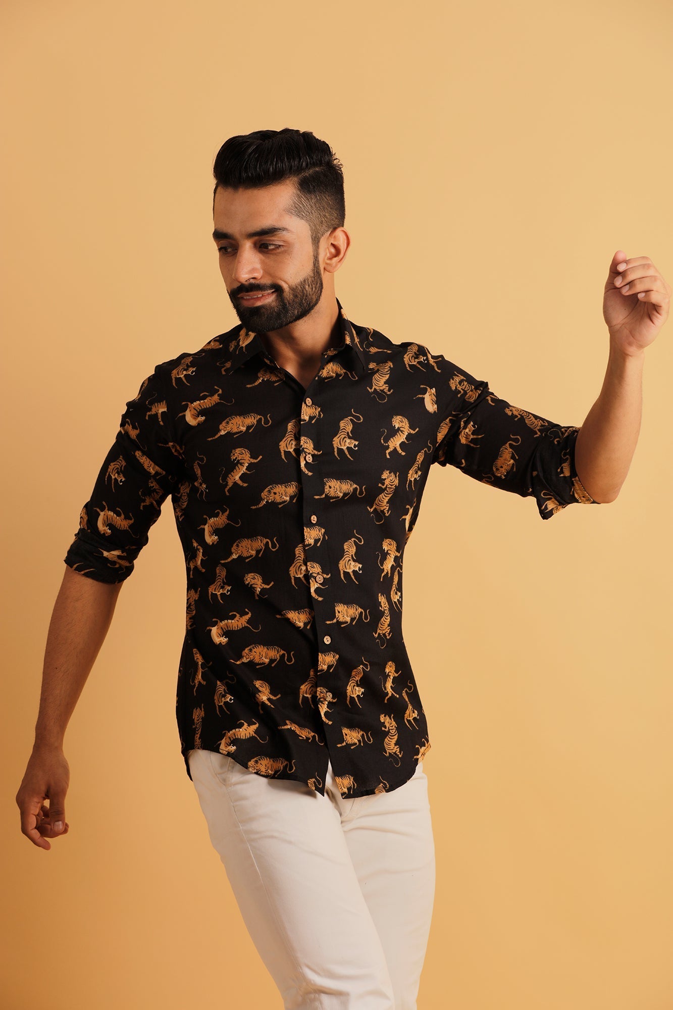 Printed Slim Fit Black Shirt.