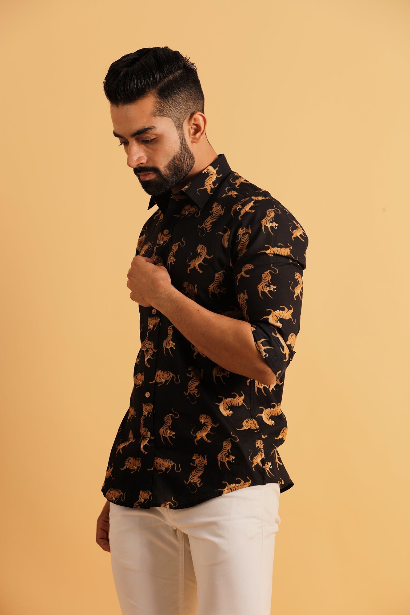 Printed Slim Fit Black Shirt.