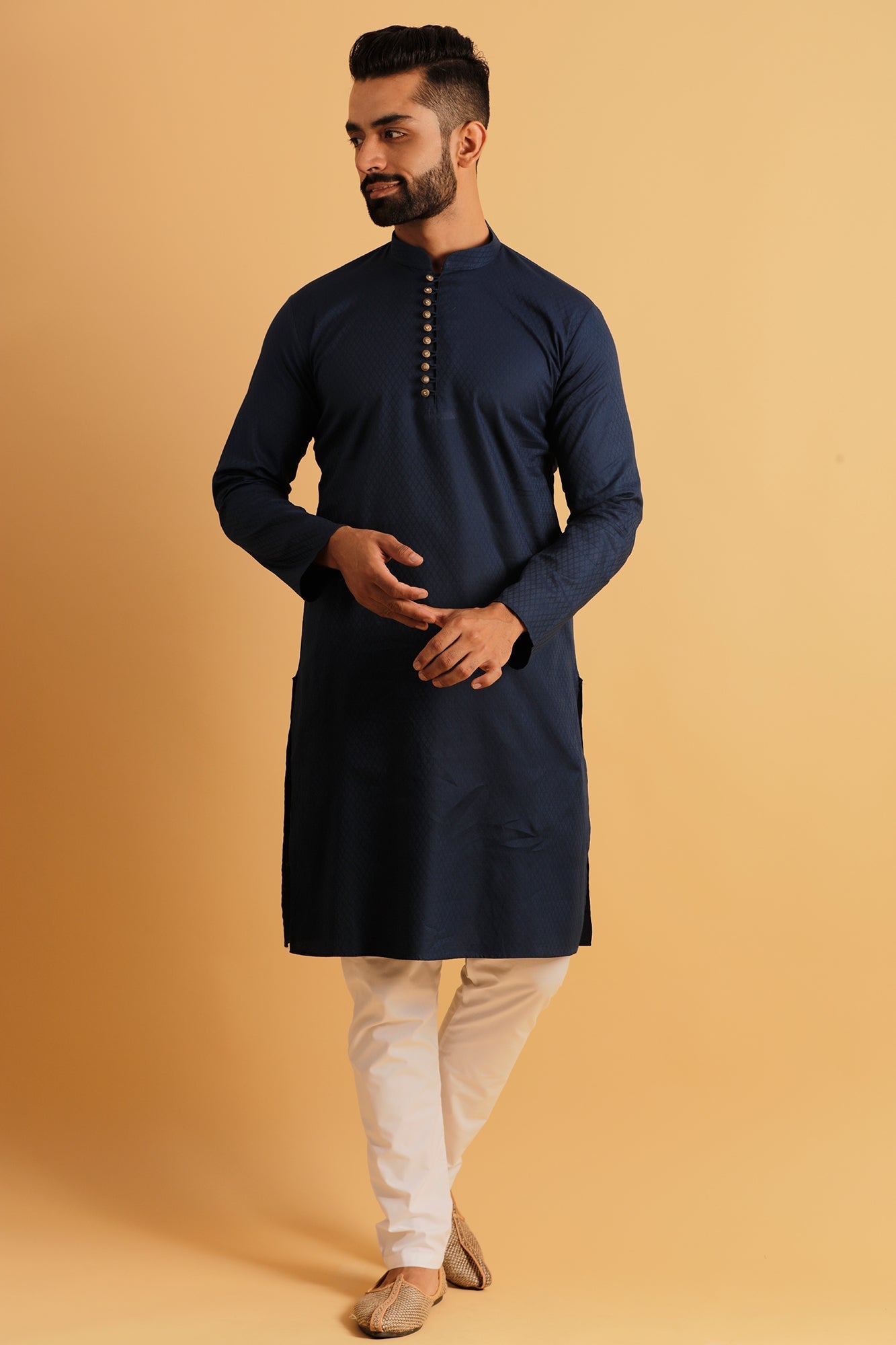 Woven Design Mandarin Collar Straight Kurta