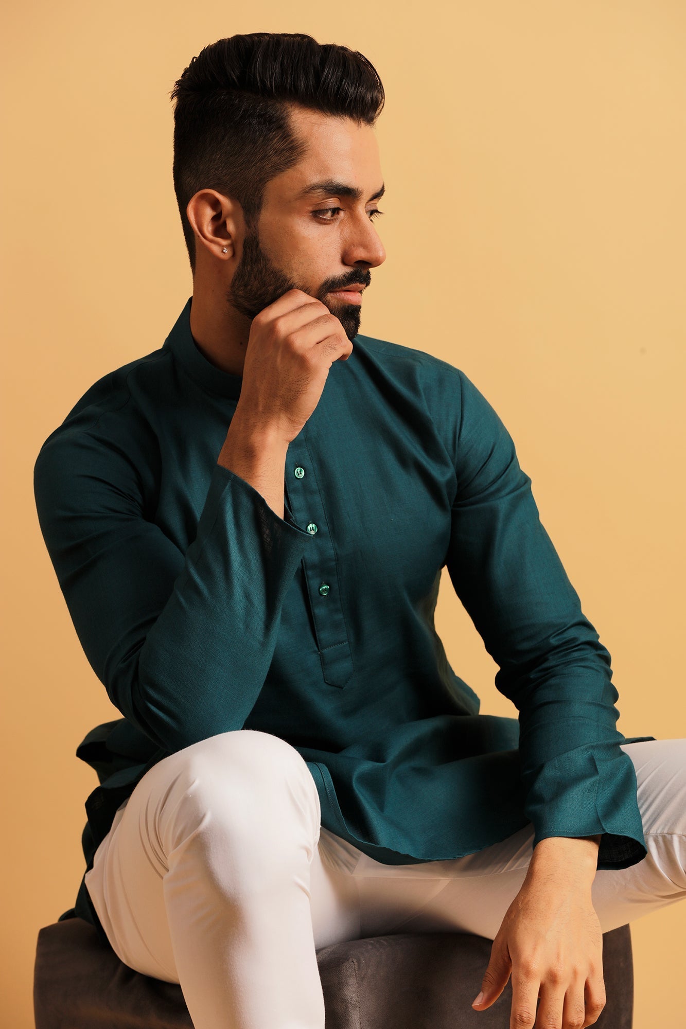 Men Green Geometric Cold-Shoulder Sleeves Thread Work Kurta